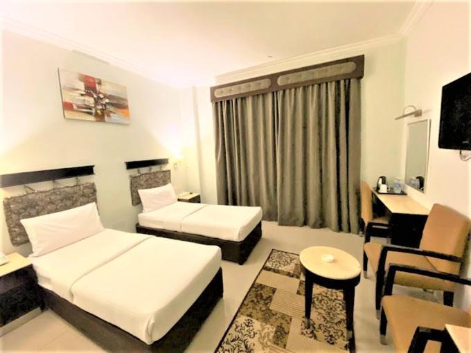 Signature Inn Hotel Deira دبي المظهر الخارجي الصورة