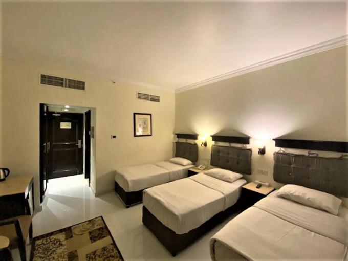 Signature Inn Hotel Deira دبي المظهر الخارجي الصورة